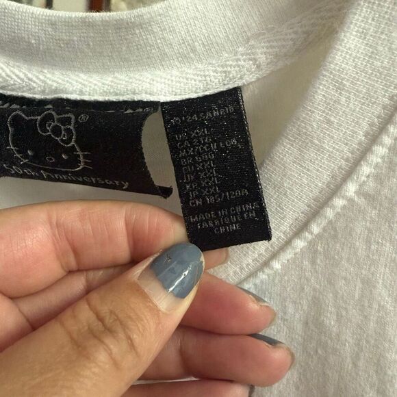 Hello kitty x Forever 21 50th anniversary lace graphic tee  xxl - Picture 6 of 10